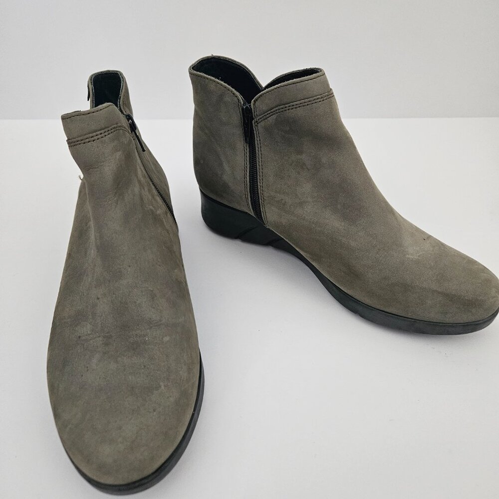 Mephisto Margaux Khaki Green Suede Wedge Ankle Boots Zip Booties Size 6 - Picture 5 of 15
